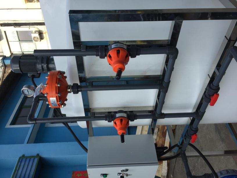 一用一備加藥設備