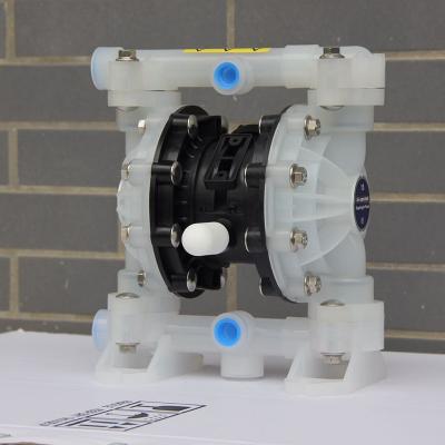 一體式塑料中間體，耐腐蝕性強(qiáng)，具有優(yōu)異的結(jié)構(gòu)強(qiáng)度與更長(zhǎng)的使用壽命