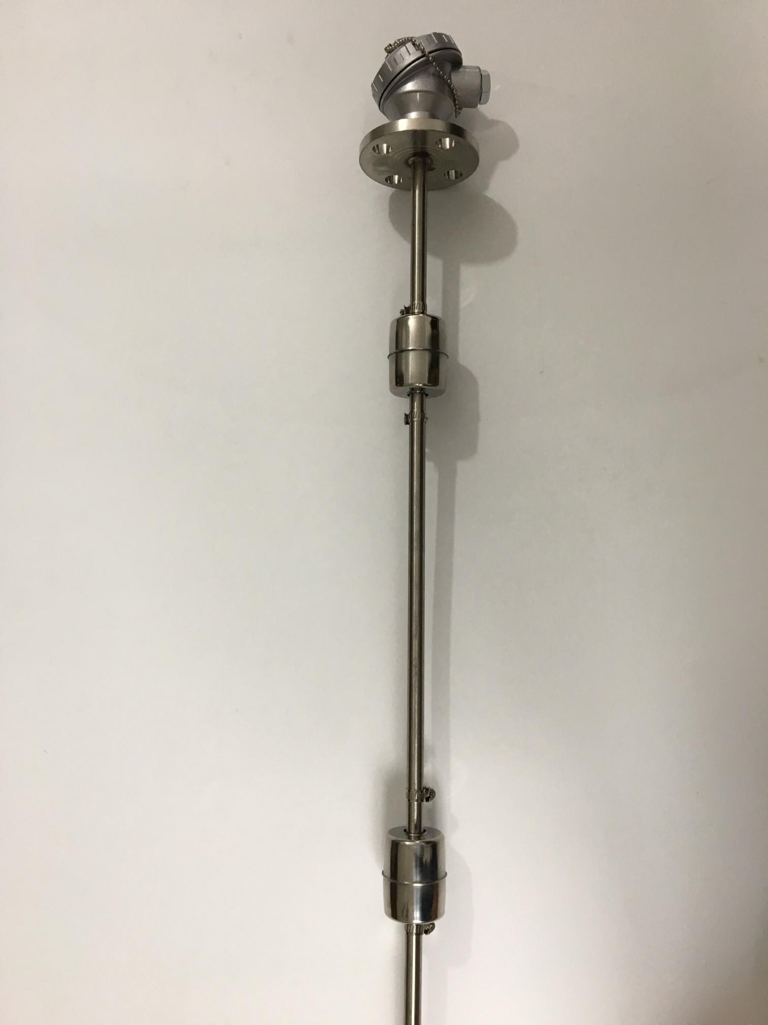 連桿浮球液位計