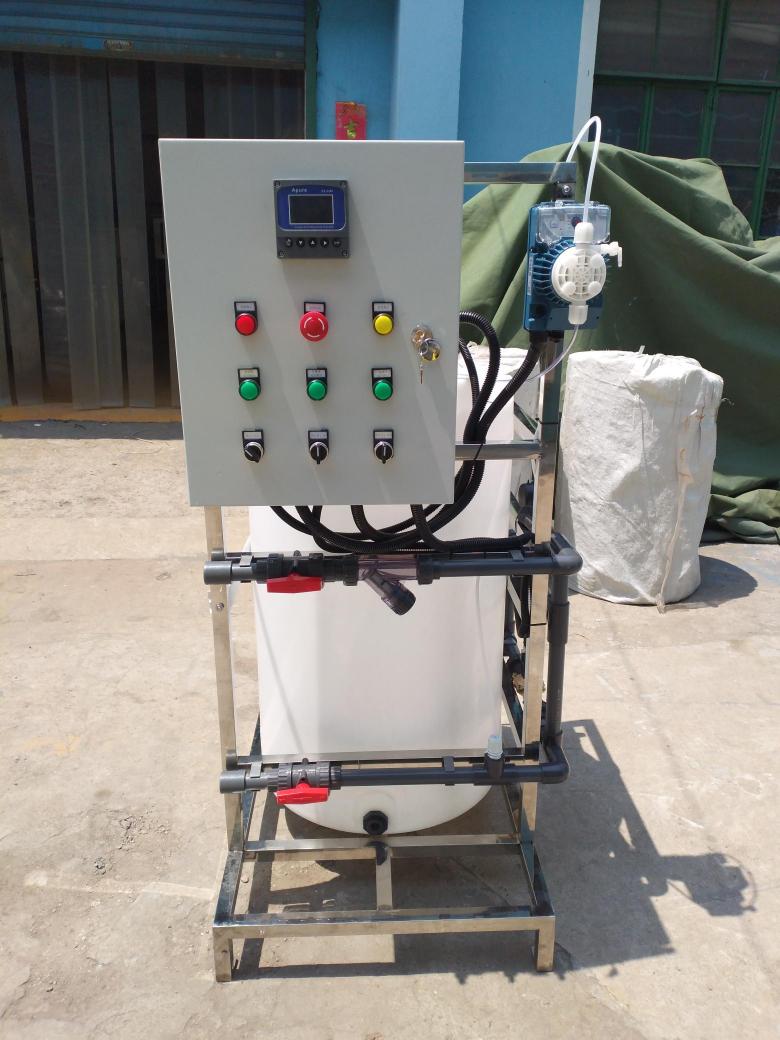 自動(dòng)加藥裝置醫(yī)院污水處理設(shè)備生活污水處理裝置