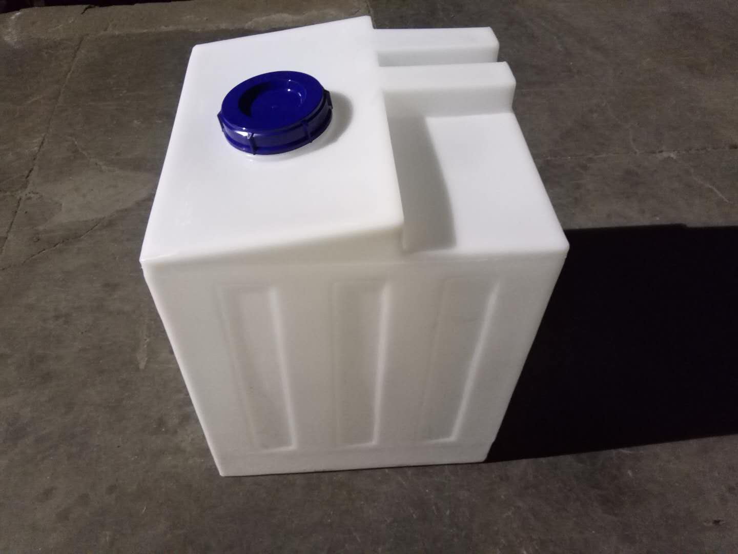 塑料加藥箱 塑料加藥箱